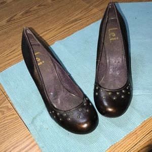 Lei heels